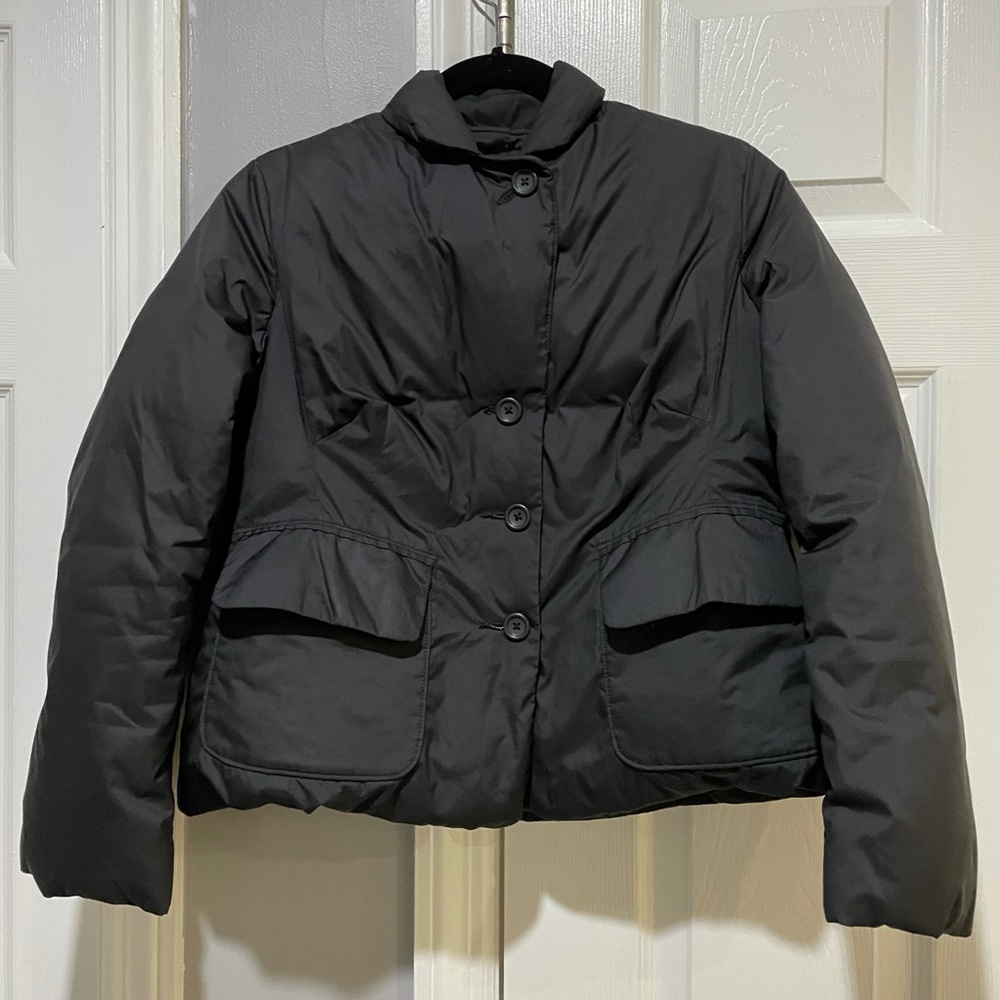Short puffer jacket